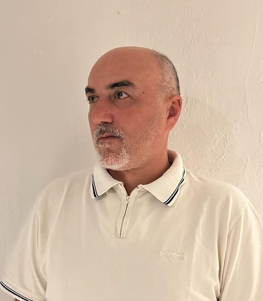 Naki Akcan